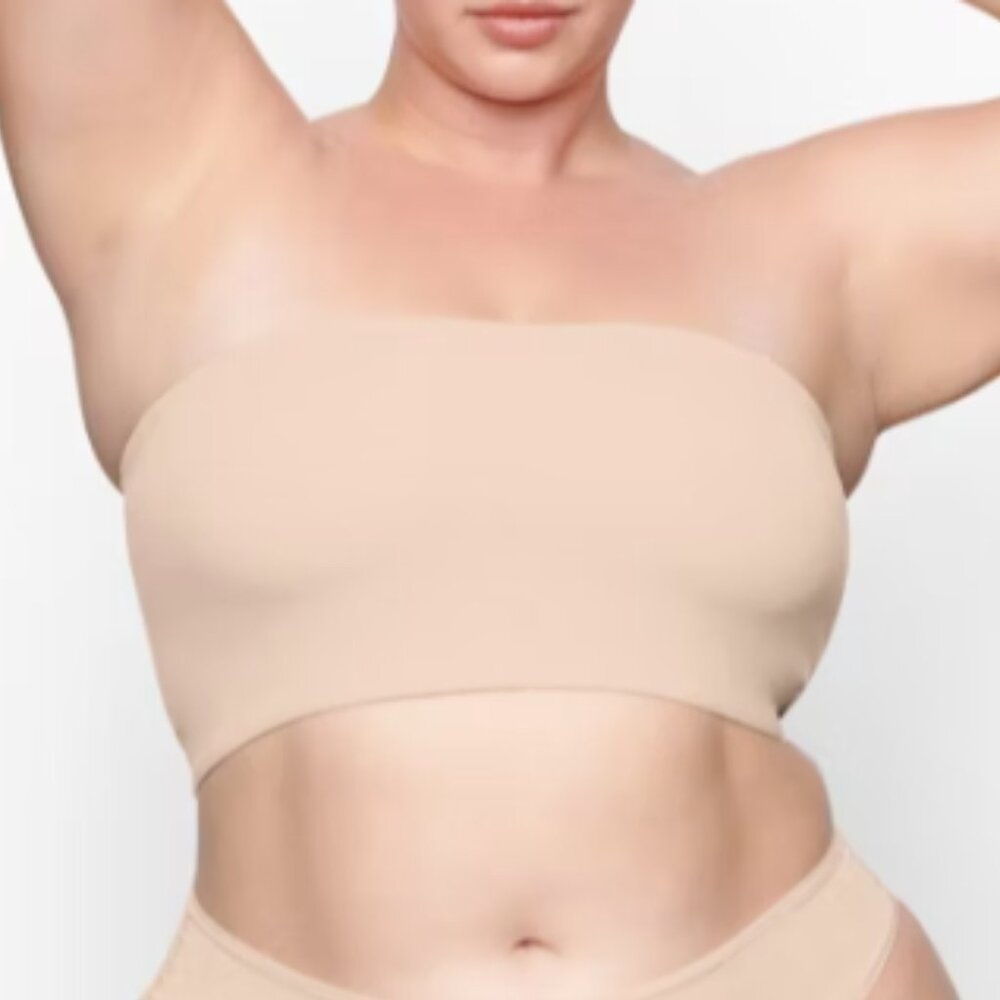 SKIMS Fits Everybody Bandeau Bralette – XXS (Mica/Nude)